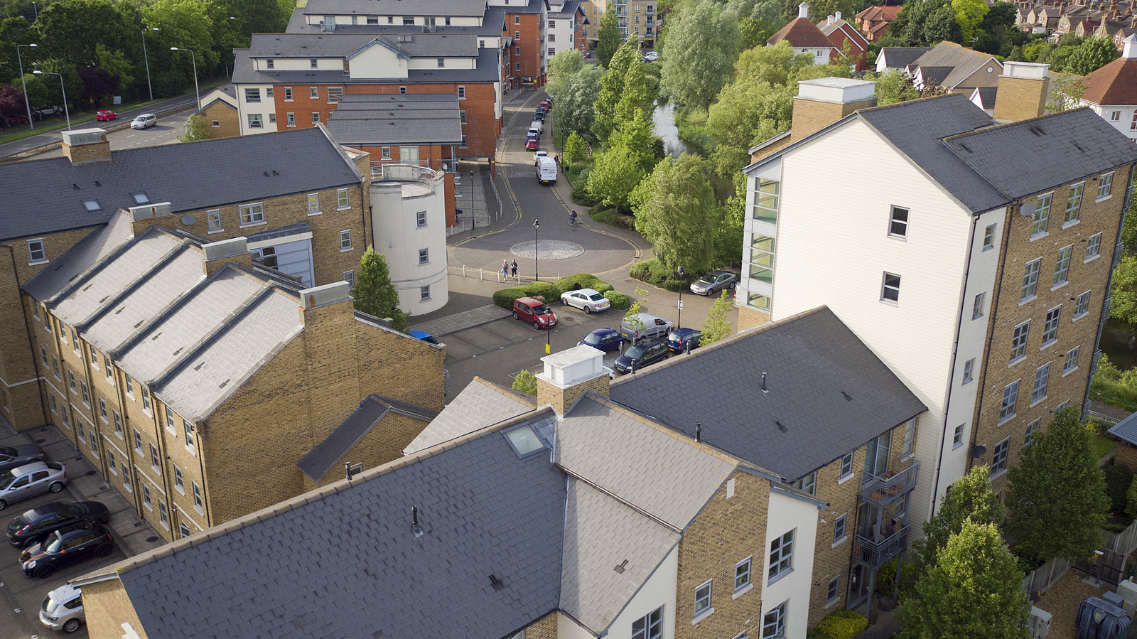 Aerial photograph of an apartment block undergoing refurbishment